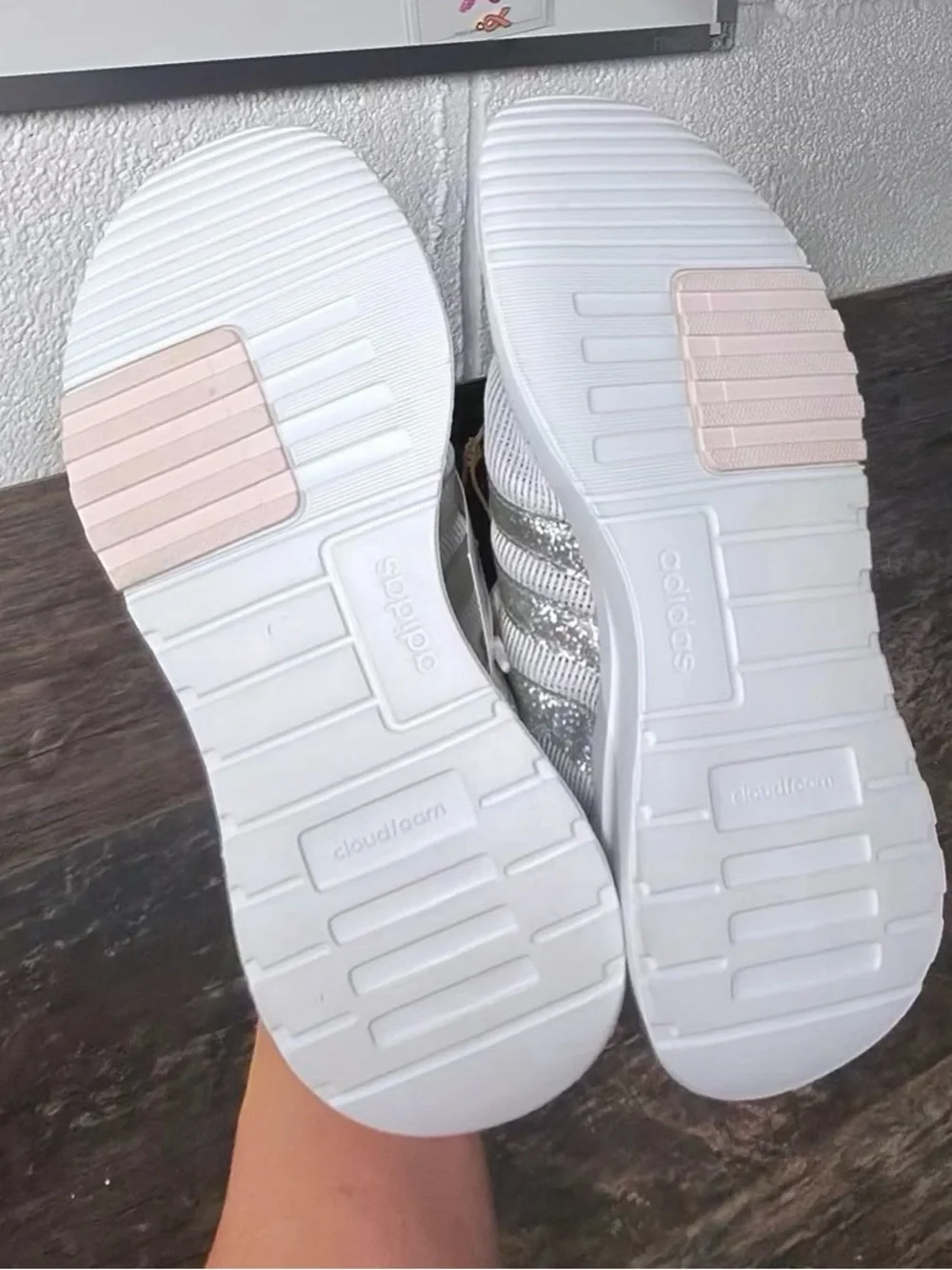 adidas lightweight athletic